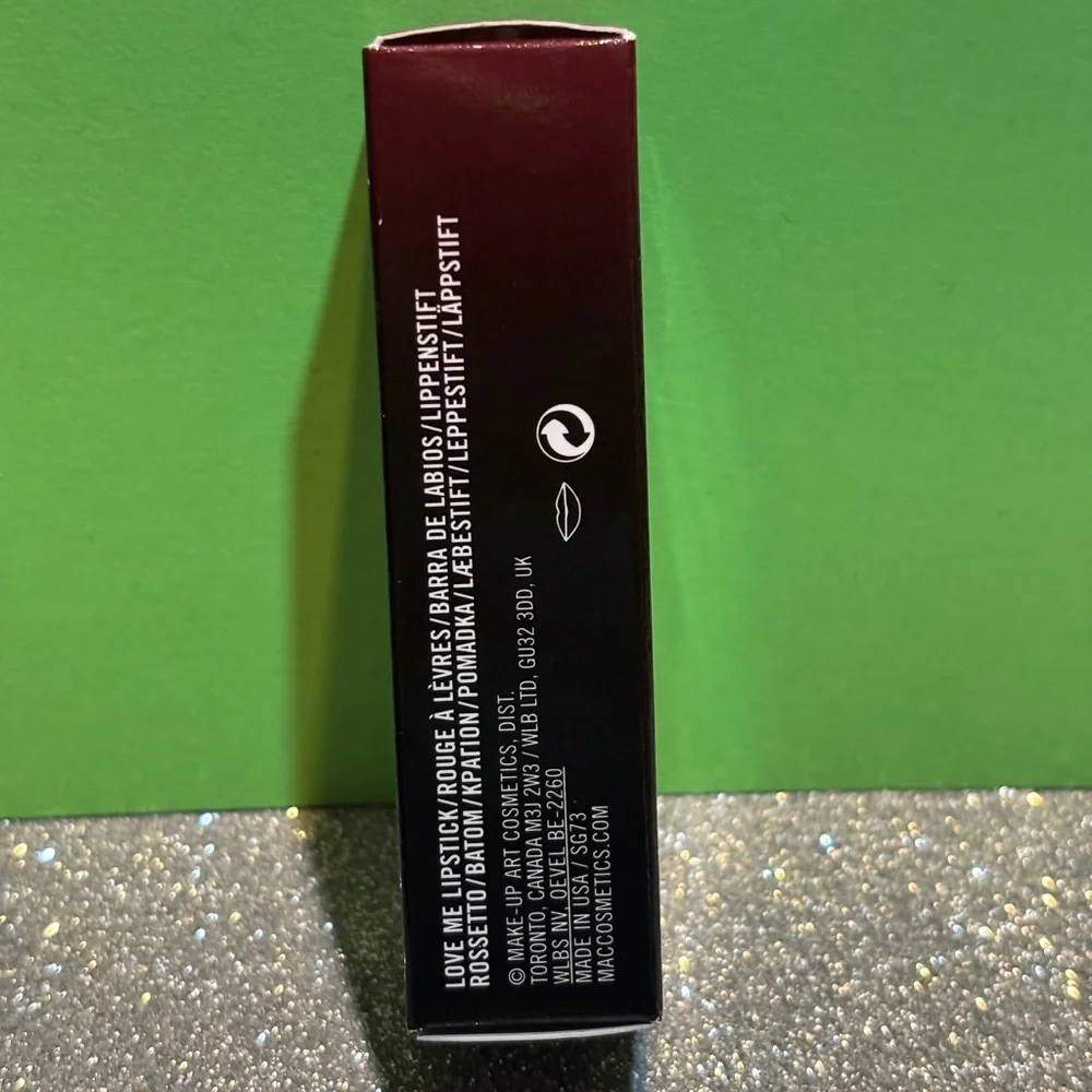 BNIB! MAC Cosmetics Love Me Lipstick - Maison Rouge 425